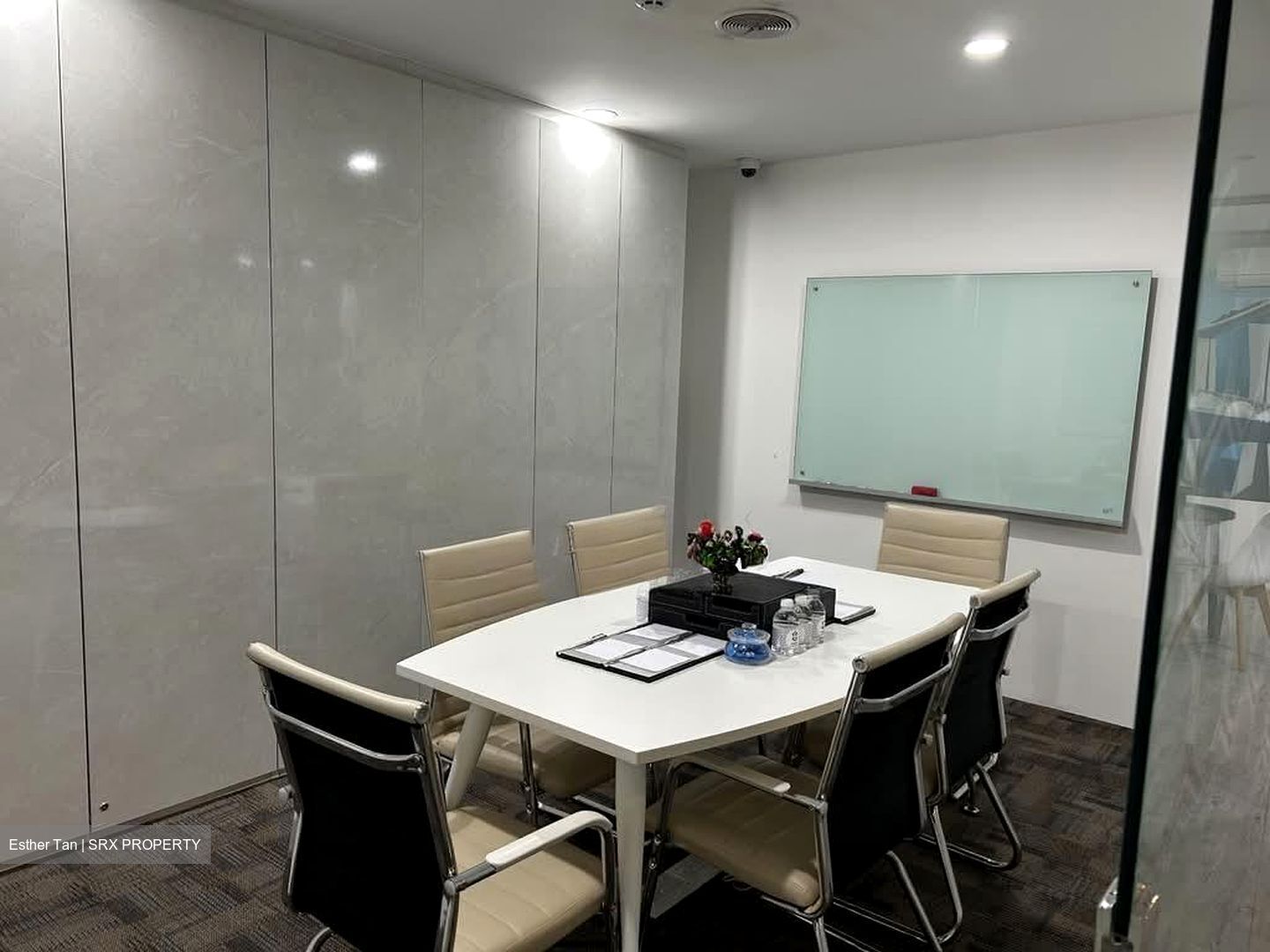 Midland House (D7), Office #555455491